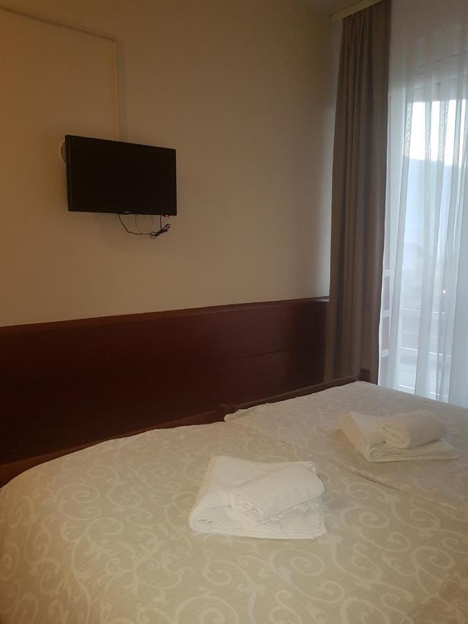 Hotel Sax Balkan Димитровград Экстерьер фото