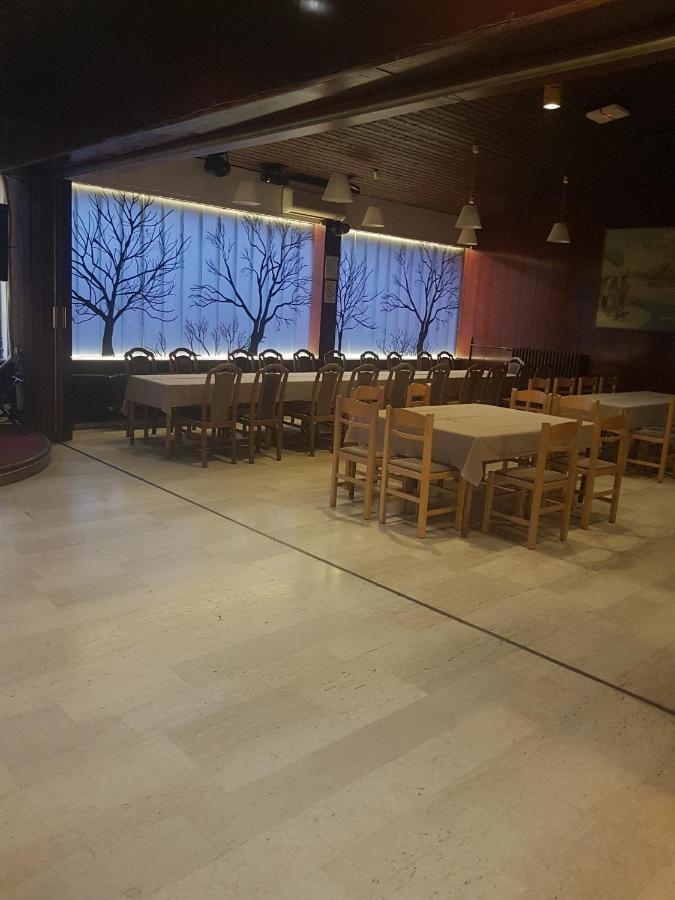 Hotel Sax Balkan Димитровград Экстерьер фото